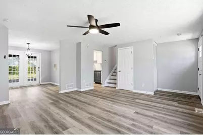 3579 Bramblevine Circle, Lithonia, GA 30038 - Photo 2