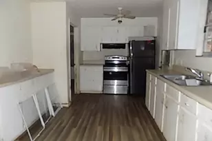 210 Palomino Ln, Warner Robins, GA 31088 - Photo 2