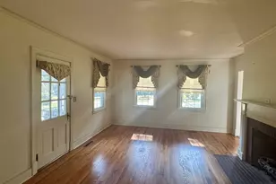 803 Dolvin Ave, Union Point, GA 30669 - Photo 18