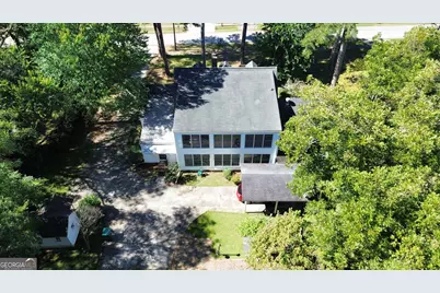 803 Dolvin Avenue, Union Point, GA 30669 - Photo 4
