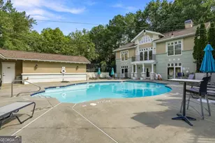 2700 Pine Tree Road NE, Atlanta, GA 30324 - Photo 16