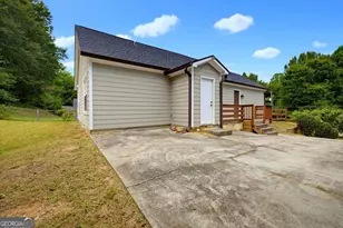 910 Winterside Ln, Atlanta, GA 30349 - Photo 16