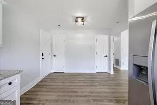 910 Winterside Ln, Atlanta, GA 30349 - Photo 6