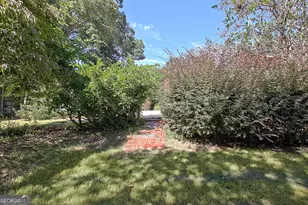 2 Brookside Dr, Newnan, GA 30263 - Photo 64