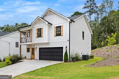 176 Llewellyn Street, Clarkesville, GA 30523 - Photo 2