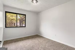 3 Marseilles Ct, Savannah, GA 31419 - Photo 8