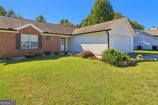 22 Canterbury Dr, Grantville, GA 30220 - Photo 6