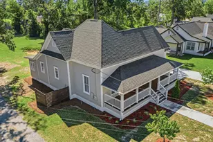 204 Fair St, Baxley, GA 31513 - Photo 6
