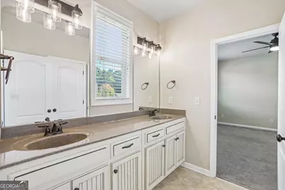 219 Highwoods Parkway, Newnan, GA 30265 - Photo 34