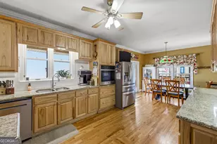 401 Herrin Rd, Cornelia, GA 30531 - Photo 12