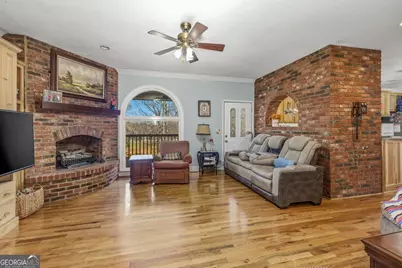 401 Herrin Road, Cornelia, GA 30531 - Photo 8