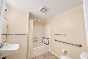203 Sloan St, Saint Marys, GA 31558 - Photo 10