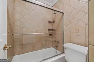 1120 Highland Bluff Dr S E, Atlanta, GA 30339 - Photo 28