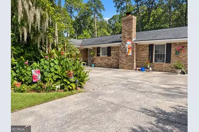18 E Stillwood Circle, Savannah, GA 31419 - Photo 2