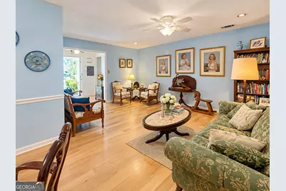 18 E Stillwood Circle, Savannah, GA 31419 - Photo 8