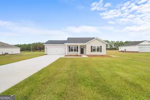 163 Landmark Cir, Statesboro, GA 30458 - Photo 2
