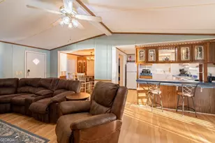159 Southshore Rd, Eatonton, GA 31024 - Photo 14