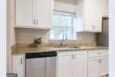 613 N Fairfield Drive, Peachtree City, GA 30269 - Photo 8