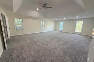 6681 Point of Woods Dr, Stone Mountain, GA 30087 - Photo 24