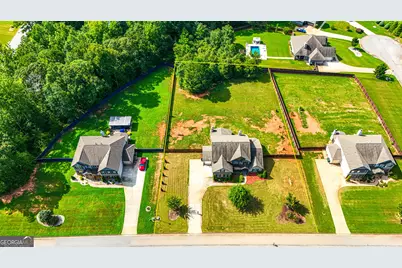 205 Vandalay Way, Locust Grove, GA 30248 - Photo 118