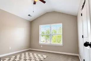 205 Vandalay Way, Locust Grove, GA 30248 - Photo 90