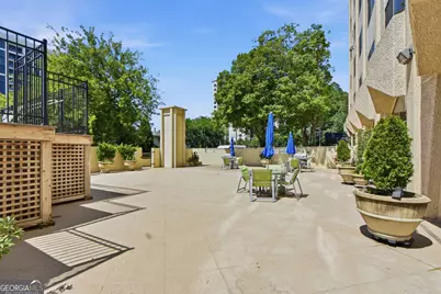 2479 Peachtree Road NE #APT 317, Atlanta, GA 30305 - Photo 36