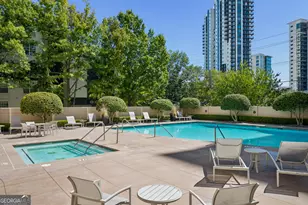 3475 Oak Valley Rd NE, Atlanta, GA 30326 - Photo 32