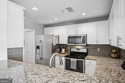 3475 Oak Valley Road NE #APT 1210, Atlanta, GA 30326 - Photo 12