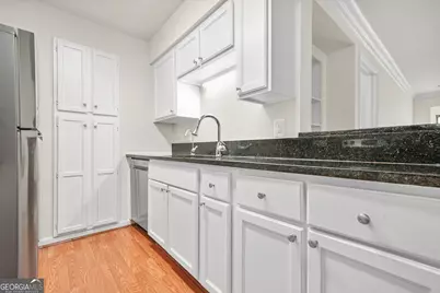 23203 Plantation Drive NE #203, Atlanta, GA 30324 - Photo 18