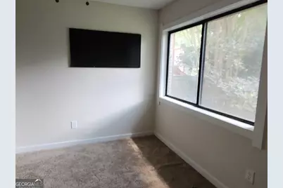 1086 Village Road, Stone Mountain, GA 30088 - Photo 12