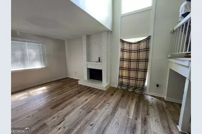 1086 Village Road, Stone Mountain, GA 30088 - Photo 4