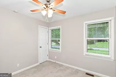 28 Pine Grove Circle, Newnan, GA 30263 - Photo 12