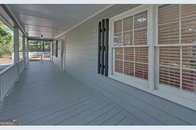 338 Kings Bridge Way, Clarkesville, GA 30523 - Photo 2