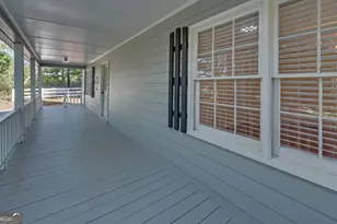 338 Kings Bridge Way, Clarkesville, GA 30523 - Photo 2
