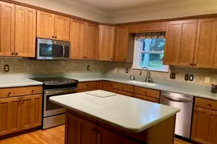 124 Cedar Creek Dr, Dublin, GA 31021 - Photo 6