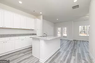 218 Rooker Dr, Lagrange, GA 30241 - Photo 8