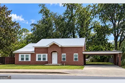 177 W Brazell Street, Reidsville, GA 30453 - Photo 1