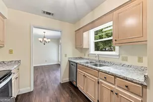 703 E Bay Ave, Kingsland, GA 31548 - Photo 20