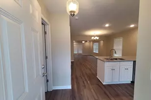 539 Guill St, Thomson, GA 30824 - Photo 2