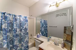 131 Greison Trail, Newnan, GA 30263 - Photo 4