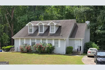 225 Handley Court, Tyrone, GA 30290 - Photo 2