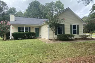 6 Saddlebrook Chase, Senoia, GA 30276 - Photo 1