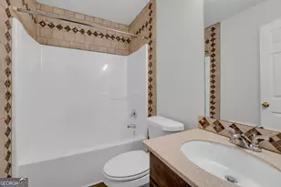 530 Greenfield Dr, Statham, GA 30666 - Photo 14