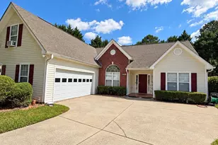 2214 Oakland Farm Dr, Lawrenceville, GA 30044 - Photo 2