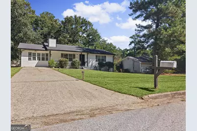 1096 Greendale Lane, Jonesboro, GA 30238 - Photo 4