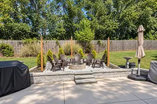 5582 Fallsbrook Trace NW, Acworth, GA 30101 - Photo 8