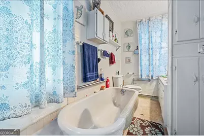 420 W 42nd Street, Savannah, GA 31401 - Photo 14