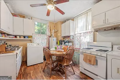 420 W 42nd Street, Savannah, GA 31401 - Photo 34