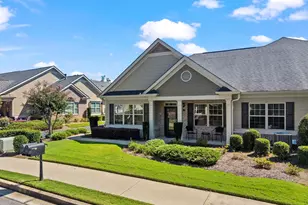 227 Orchards Cir, Woodstock, GA 30188 - Photo 2