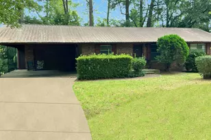 951 Oriole Ln, Marietta, GA 30067 - Photo 1